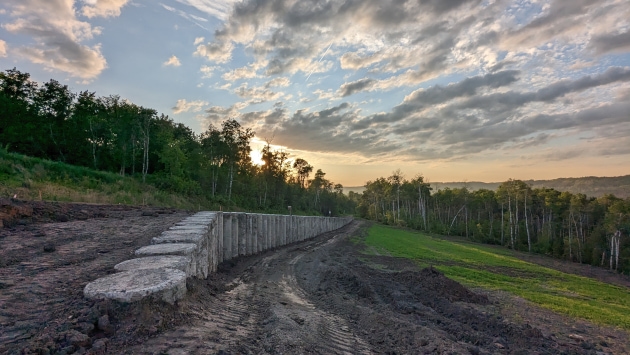 The built pile wall